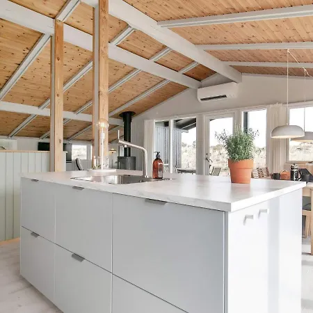 6 Person In Albaek-by Traum * Ålbæk