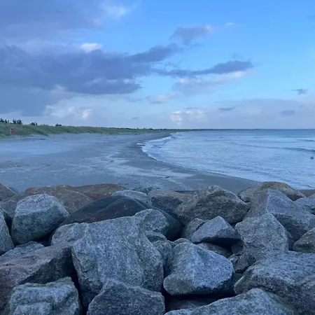 6 Person In Albaek-by Traum *